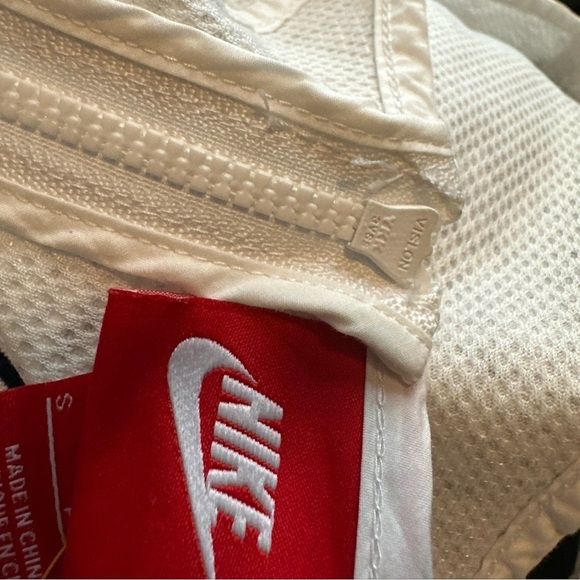 Nike Tennis NIKE COURT HYPER MESH TENNIS ROMPER Women’s Small - Picture 2 of 4